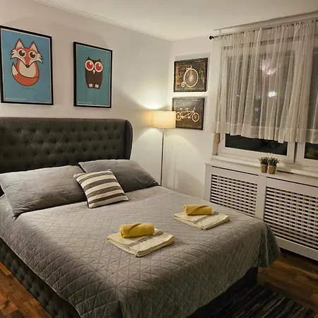Charming, Cozy & Joyful Modern Oasis *