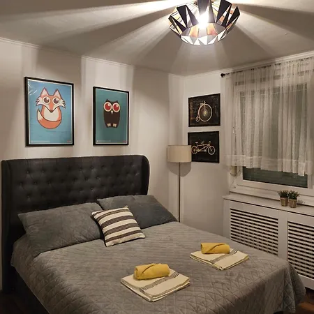 Charming, Cozy & Joyful Modern Oasis