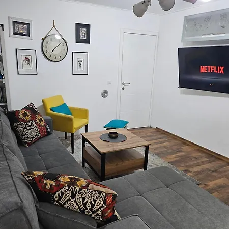Appartement Charming, Cozy & Joyful Modern Oasis