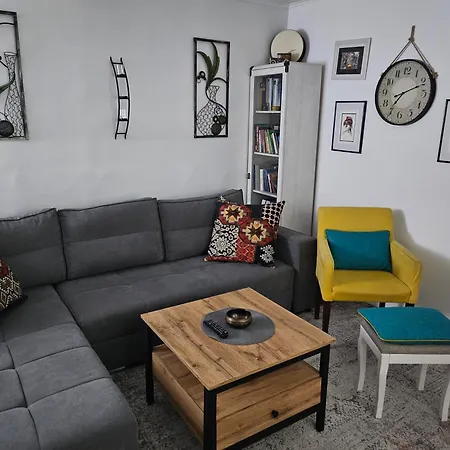 Apartment Charming, Cozy & Joyful Modern Oasis Sarajevo