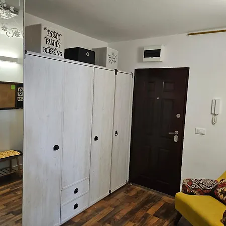 Charming, Cozy & Joyful Modern Oasis * סראייבו