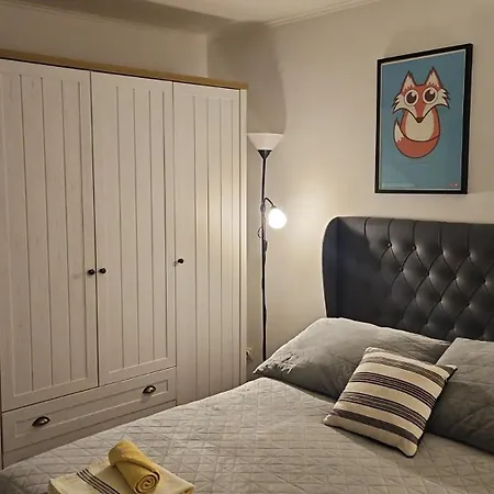 דירה Charming, Cozy & Joyful Modern Oasis סראייבו