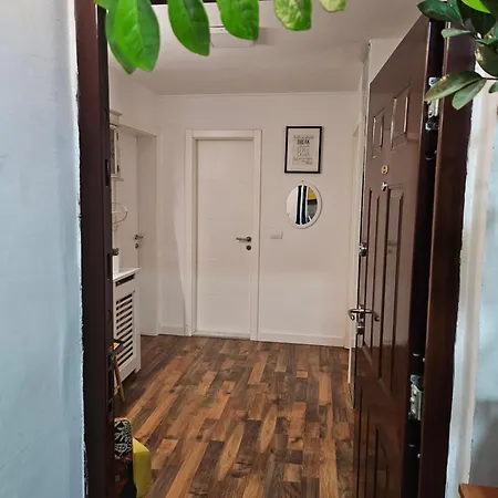 Charming, Cozy & Joyful Modern Oasis Sarajevo