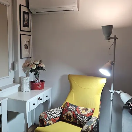 Charming, Cozy & Joyful Modern Oasis Appartement