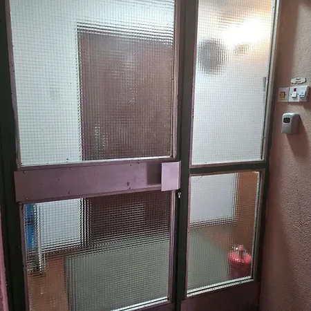 Charming, Cozy & Joyful Modern Oasis סראייבו